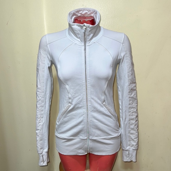 lululemon athletica Jackets & Blazers - Lululemon jacket
